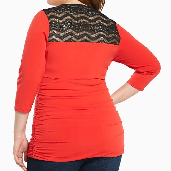 NWOT Torrid Shirred Lace Inset Surplice Top - Picture 6 of 6